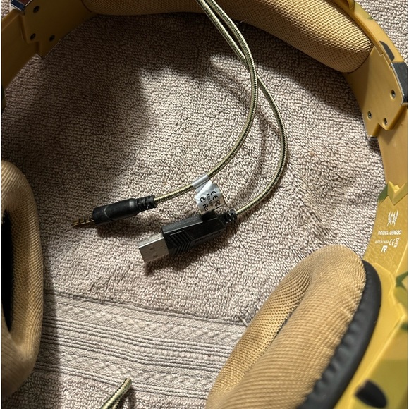 Kotion Each gaming head set. Works greatt - Picture 5 of 10